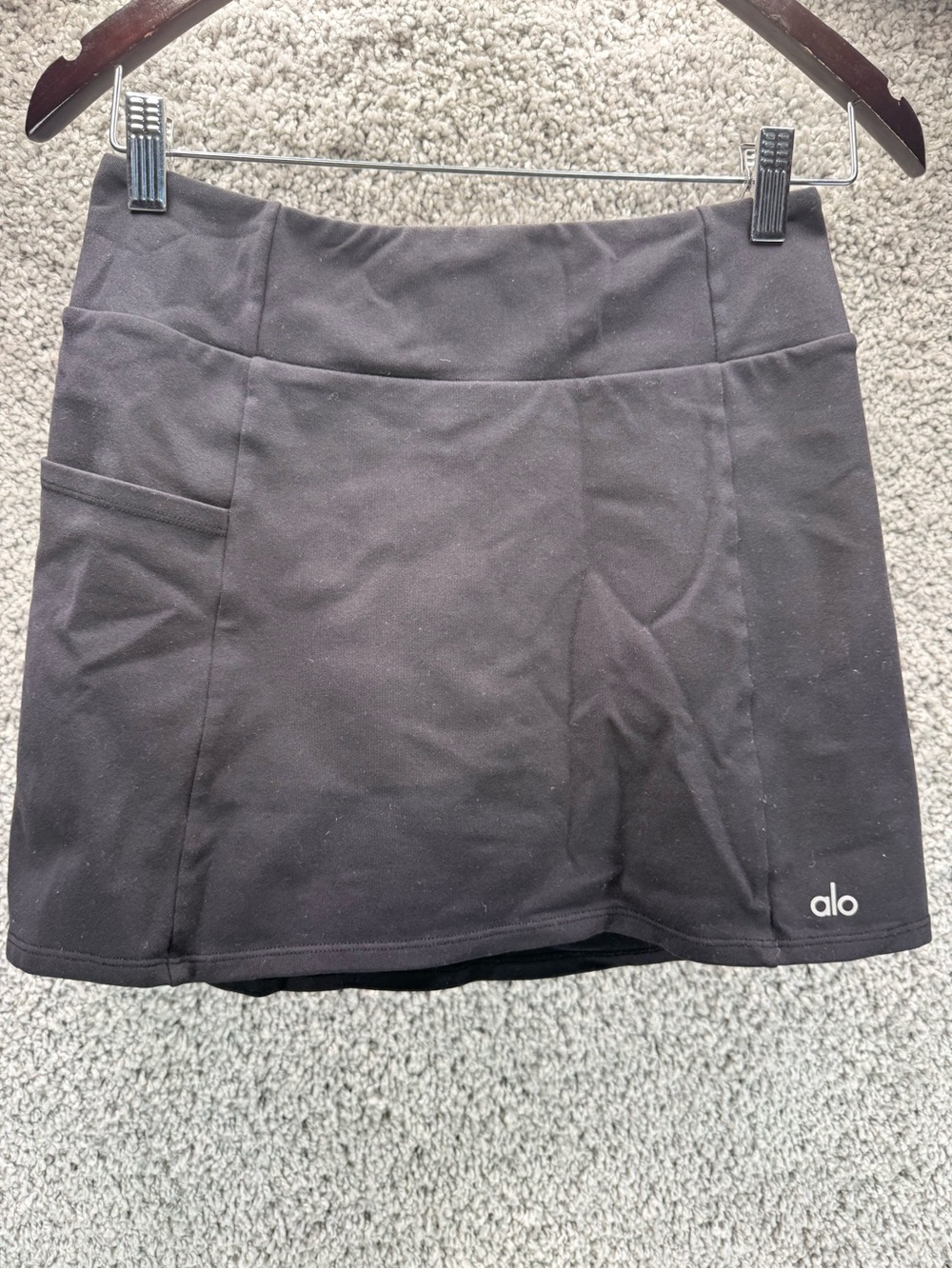 ALO Yoga Black Women’s Performance Skort